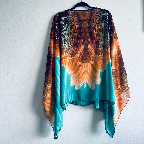 Elegant one size camisole for plus women. - Picture 2 of 2